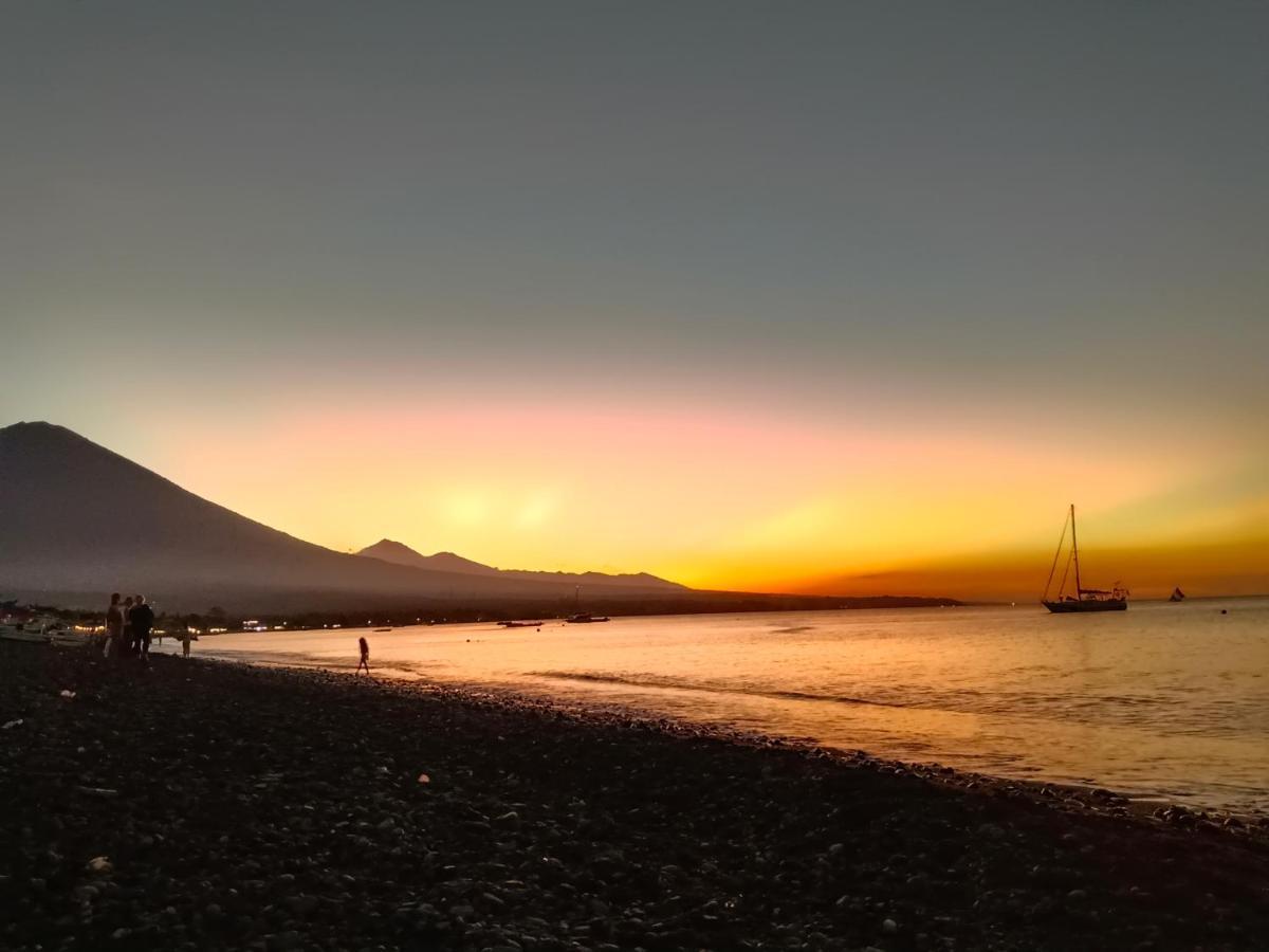 Beach Side Amed Delem Family Ambat 외부 사진